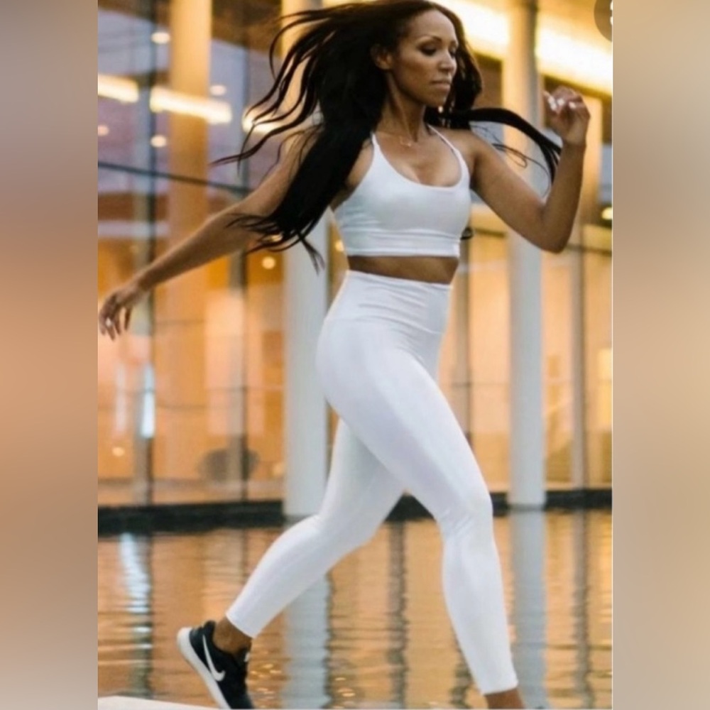 NIB Zyia White Unicorn Luxe leggings sz 6-8